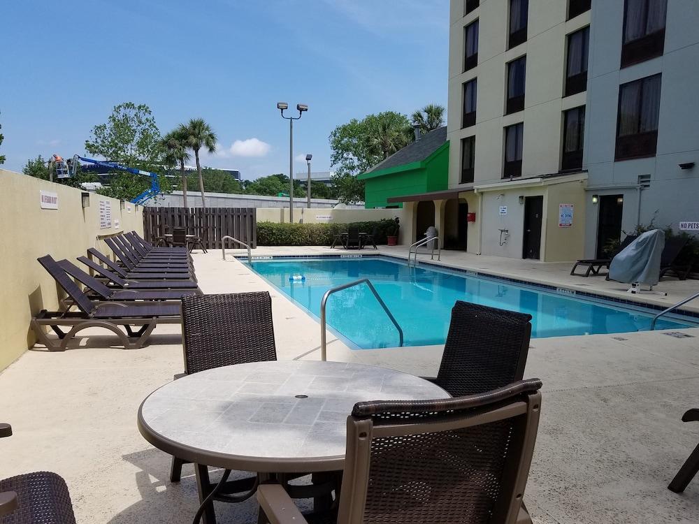 Wyndham Garden Hotel - Jacksonville Buitenkant foto